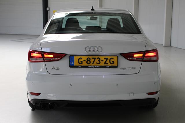 Audi A3 Limousine 35 TFSI 150PK Navigatie | Lichtmetalen velgen | Cruise Control
