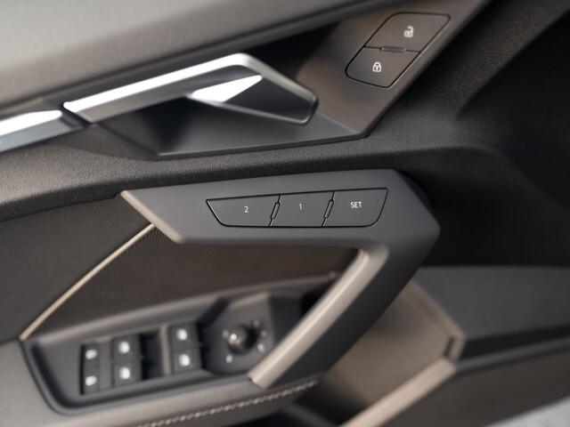 Audi A3 Limousine 35 TFSI S edition | S-Line | Matrix LED | Panodak | Stoelgeheugen | Camera | Prijs Rijklaar!!