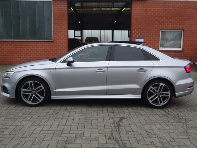 Audi A3 1.0 TFSI Sport S-Line Edition, Panorama