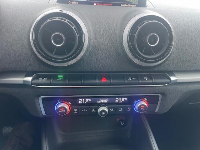 Audi A3 A3 1.4 E-TRON ATTR. PL+