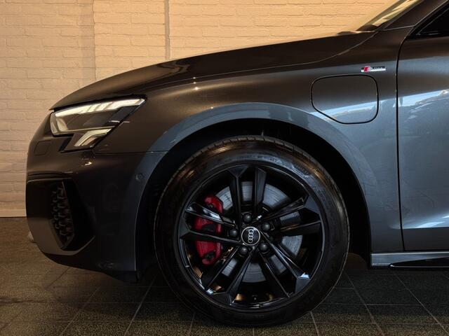 Audi A3 45 TFSIe S-Line Black Edition 245pk Camera Stoelv LED 17''