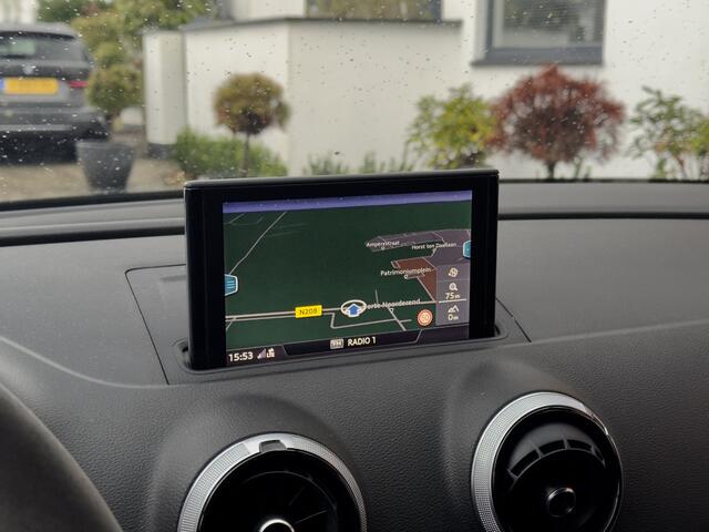 Audi A3 Limousine 1.5 TFSI AUT7 CoD RS SPORT 3X SLINE LEDER NAVI LED LMV PDC ZEER EXCLUSIEVE UITVOERING!