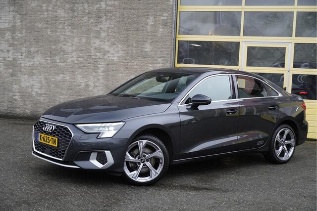 Audi A3 Limousine 35 TFSI 150PK! Automaat Edition One S-Line BJ2021 Lmv 18" | Led | Pdc | Navi | Dynamische knipperlichten | Afneembare trekhaak | App-Connect | Virtual cockpit | Climate control Cruise control | Sportstoelen | Verwarmde voorstoelen | Zwarte hemel