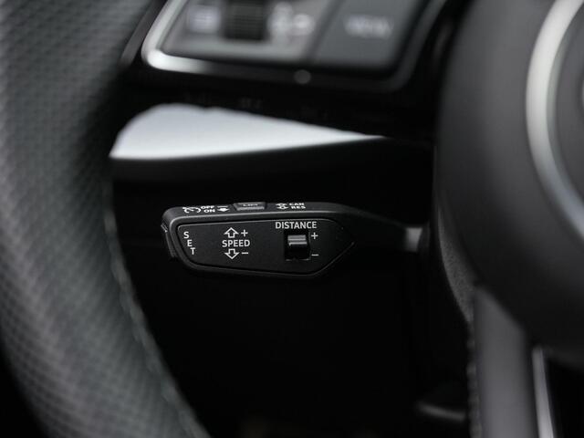 Audi A3 Limousine 35 TFSI 150 pk S-tronic S edition / S-Line | Achteruitrijcamera | Stoelverwarming | Adaptive Cruise | Navigatie