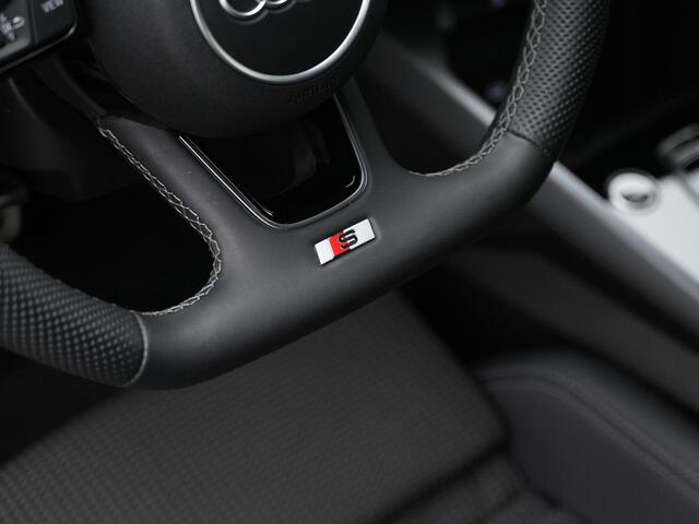 Audi A3 Limousine 35 TFSI 150 pk S-tronic S edition / S-Line | Achteruitrijcamera | Stoelverwarming | Adaptive Cruise | Navigatie