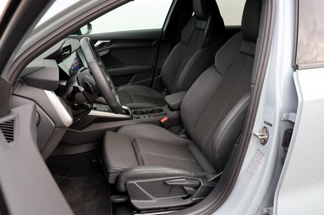 Audi A3 Sportback 45 TFSIe S-Line - 245 pk **Head up / Camera / Trekhaak