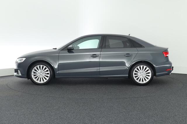 Audi A3 Limousine 1.5 TFSI 150pk CoD Sport Trekhaak Xenon Stoelverwarming Navigatie Sportstoelen