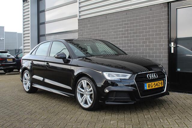 Audi A3 Limousine 1.5 TFSI CoD Sport S Line Edition / LED / N.A.P.