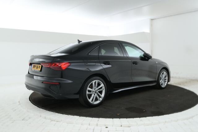 Audi A3 Limousine 30 TFSI S edition S-Line, Volleder, Digital Dash, BOM VOL!!