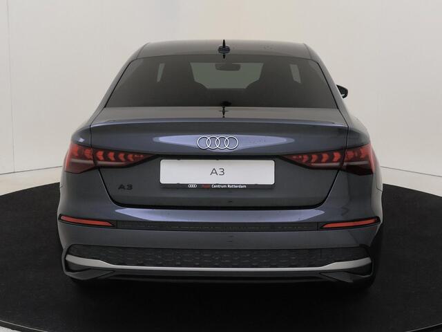 Audi A3 Limousine 30 TFSI S-tronic Advanced edition |Diefstalarm | Navigatie | Full Led koplampen en achterlichten | Sportstoelen | Privacy Glass | Audi Sound System