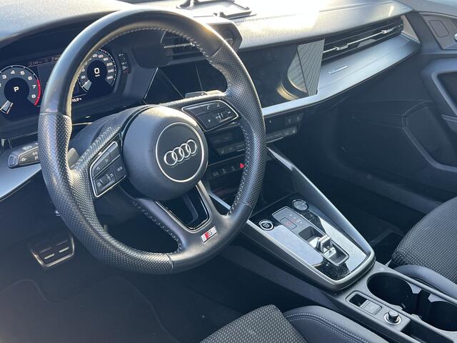 Audi A3 Limousine 35 TFSI | 150pk | S Line | Nieuw Model | Nieuw Binnen! | Virtual Cockpit | Stoelverwarming | Led