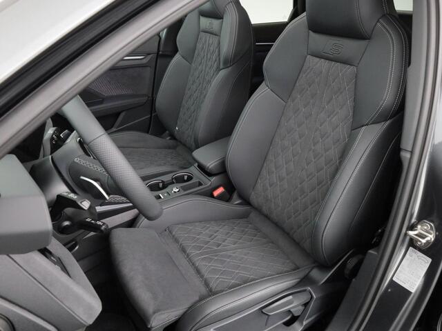 Audi A3 Limousine S edition 35 TFSI 150 pk | Glazen panoramadak | Sportstoelen zwart microvezel-kunstleder | SONOS Premium Sound System met 3D-geluid