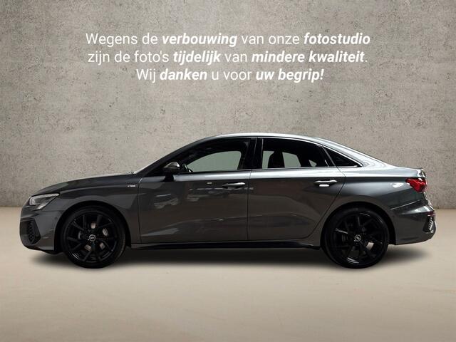 Audi A3 Limousine 30 TFSI S-Line Sport Automaat (2X S-LINE, APPLE CARPLAY, GROOT NAVI, STOELVERWARMING, GETINT GLAS, ADAPTIVE CRUISE, SPORTSTOELEN, LEDER, LANE ASSIST, NIEUWSTAAT)