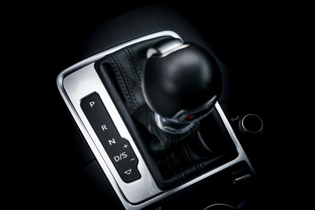 Audi A3 Limousine 30 TFSI 116 PK Sport Lease Edition| Automaat |1e Eign | Clima | Navigatie | Pdc | | JBL Audio | 17 Inch Lmv | Sport stoelen | Sport Onderstel | Led | Cruise | Stoelverwarming |