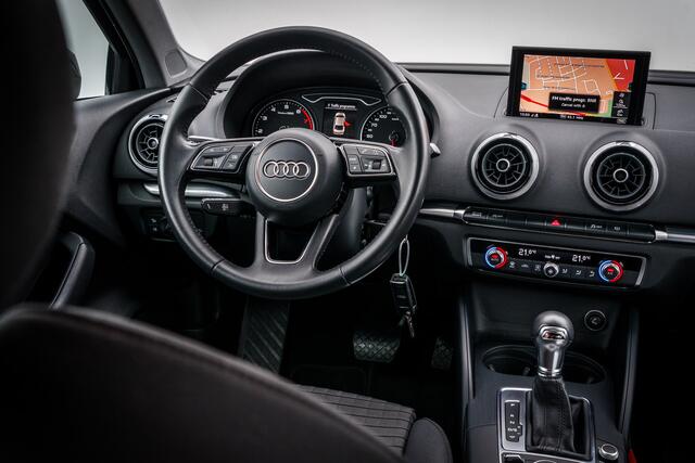 Audi A3 Limousine 30 TFSI 116 PK Sport Lease Edition| Automaat |1e Eign | Clima | Navigatie | Pdc | | JBL Audio | 17 Inch Lmv | Sport stoelen | Sport Onderstel | Led | Cruise | Stoelverwarming |
