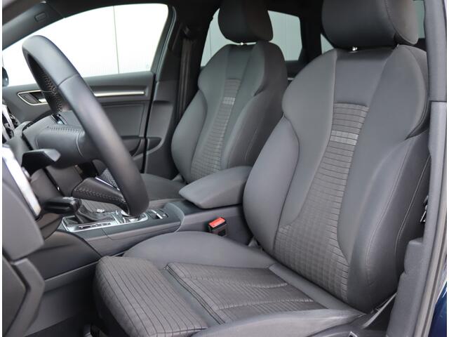 Audi A3 Limousine 35 TFSI CoD Design Pro Line Plus | Stoelverwarming