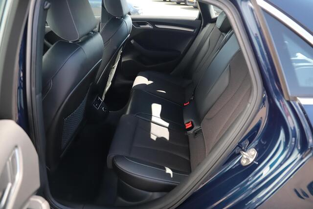 Audi A3 Limousine 35 TFSI CoD Sport S Line Edition Automaat Half Leder 18 inch LMV Navigatie LED Stoelverwarming Clima Cruise Parkeersensor