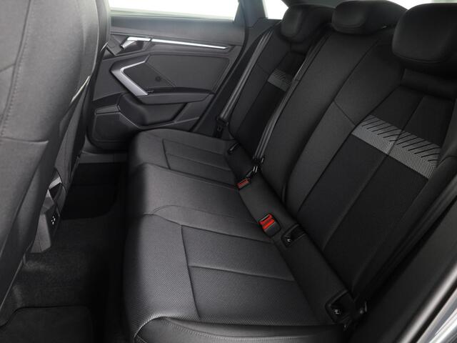 Audi A3 Limousine 35 TFSI Advanced edition 150pk | Navigatie | Parkeersensoren voor en achter | Apple carplay-/ Android auto | Led koplampen |