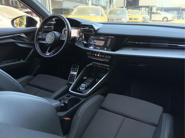 Audi A3 Limousine 35 TFSI AUT7 S-LINE NAVI DIGI-DASH APPLE-CARPLAY AIRCO LED LMV PDC