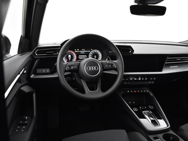 Audi A3 Limousine Advanced edition 30 TFSI 85 kW / 116 PK Limousine · Sonos · Achteruitrijcamera · Stoelverwarming · MEGA Sale