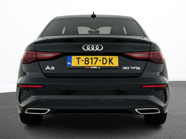 Audi A3 Limousine 30 TFSI S edition | DEMO ! | Navigatie Apple Carplay/Android Auto Parkeersensoren Adaptive Cruise Control Virtual Cockpit Climate Control Getinte ramen Lichtmetalen velgen
