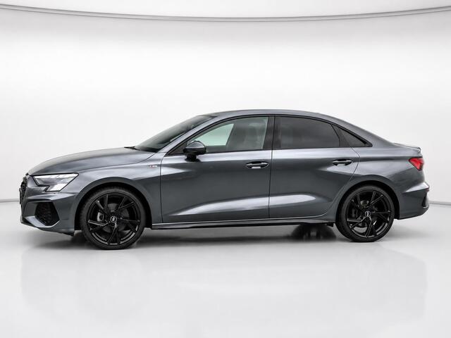 Audi A3 Limousine 35 TFSI S edition *1e eig.* Appconnect/Android 19inch ACC Lane-assist Matrix-LEDkoplamp Hooglans zwarte lijsten