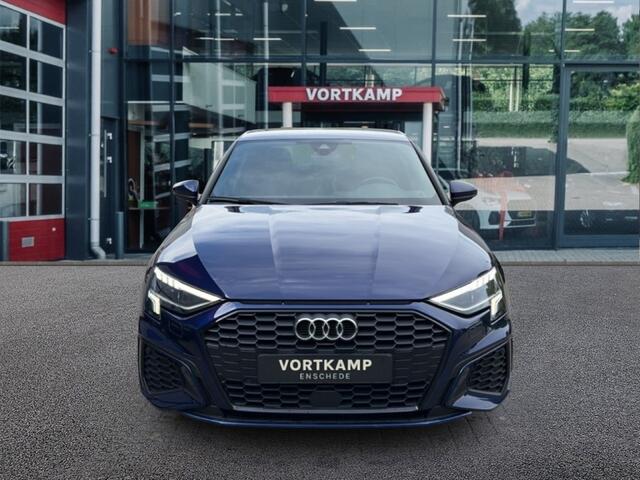 Audi A3 30 TFSI S-LINE MATRIX-LED/PDC/STOELVERW/PDC/NAVI