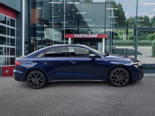 Audi A3 30 TFSI S-LINE MATRIX-LED/PDC/STOELVERW/PDC/NAVI