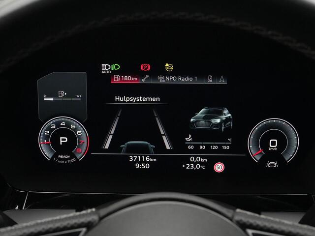 Audi A3 SPORTBACK 35 TFSI 150 pk S-tronic S edition | LED koplampen | Stoelverwarming | Sportonderstel | Cruise control | Achteruitrijcamera | Parkeerassistent | 18 inch