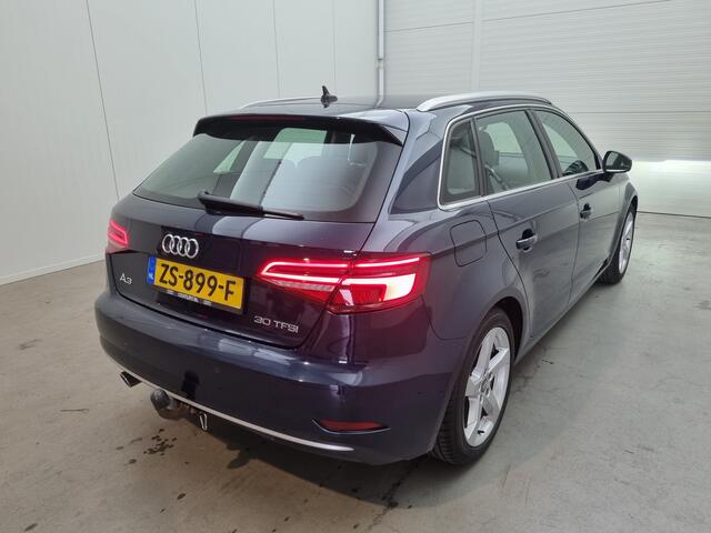 Audi A3 SPORTBACK 30 TFSI Sport S Line Edition | Automaat | Digitaal dashboard | Trekhaak |*