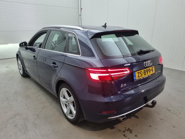 Audi A3 SPORTBACK 30 TFSI Sport S Line Edition | Automaat | Digitaal dashboard | Trekhaak |*