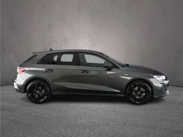 Audi A3 SPORTBACK 40 TFSI e S edition | Trekhaak | ACC | Full-Led | Camera | Sportstoelen | Keyless |