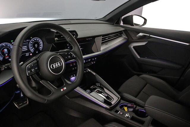 Audi A3 SPORTBACK 40 TFSI e S edition | Camera | Full-Led | Trekhaak | Optiek zwart | Assistentiepakket | ACC |
