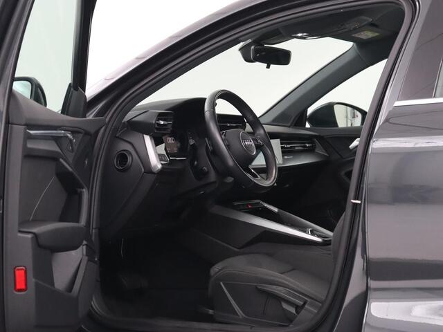 Audi A3 SPORTBACK 35 TFSI Business Edition | Sportstoelen | Carplay | Navigatie | Virtual Cockpit | Climate control | Parkeerhulp | Cruise control