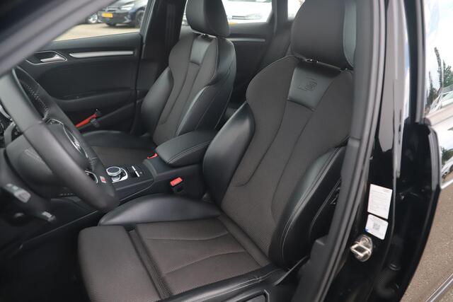 Audi A3 SPORTBACK 35 TFSI CoD S-Line Sport 150PK Automaat Virtual Cockpit Half Leder Stoelverwarming Navigatie Carplay Android 18 inch LMV Full LED Parkeersensor Clima Cruise