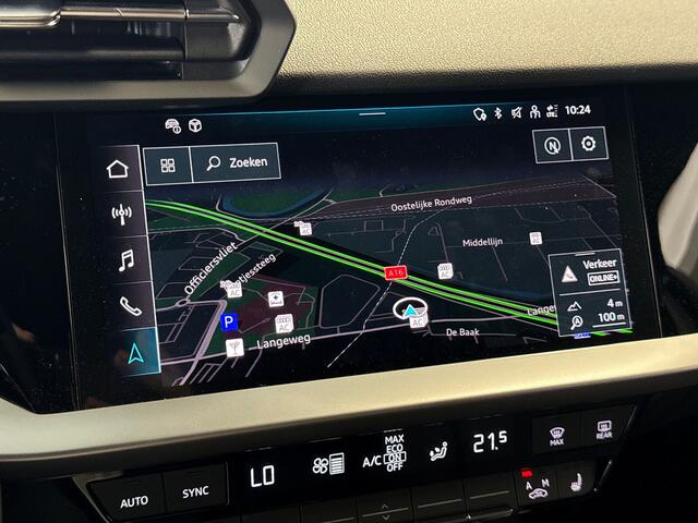 Audi A3 SPORTBACK 45 245pk TFSI e S edition Competition Stoelverwarming voorin | Parkeerassistent | Adaptive cruise control