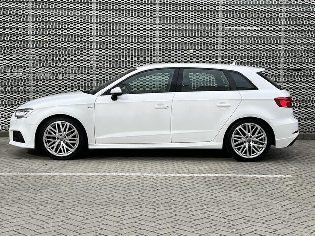 Audi A3 SPORTBACK 1.0 TFSI Sport S Line Edition / Navigatie / Climate controle / Half leder / 3x S-line / Parkeersensoren achter / Lichtmetaal 18 inch / **