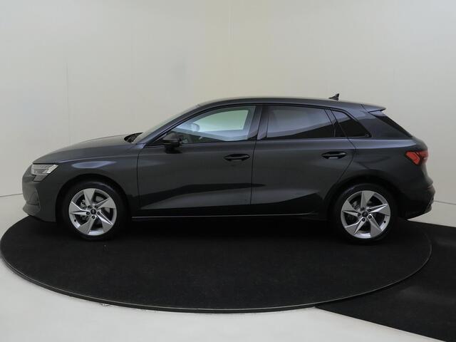 Audi A3 SPORTBACK 35 TFSI Advanced edition | Parkeerasisstent | Navigatie Plus | Virtual cockpit Plus | Optiek zwart Plus | Dynamische knipperlichten | Cruise control |