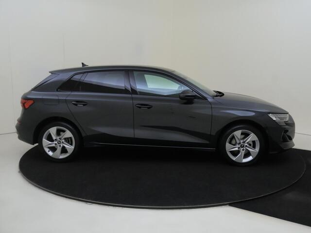 Audi A3 SPORTBACK 35 TFSI Advanced edition | Parkeerasisstent | Navigatie Plus | Virtual cockpit Plus | Optiek zwart Plus | Dynamische knipperlichten | Cruise control |
