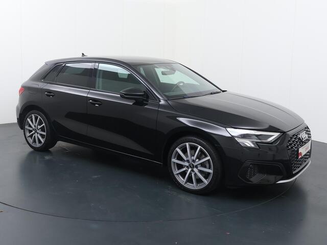Audi A3 SPORTBACK 30 TFSI Business edition | 110 PK | Automaat | Navigatiesysteem | Climate control | Apple Carplay/Android Auto | LED verlichting |