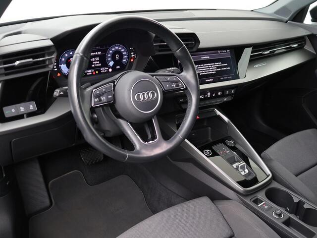 Audi A3 SPORTBACK 30 TFSI Business edition | 110 PK | Automaat | Navigatiesysteem | Climate control | Apple Carplay/Android Auto | LED verlichting |