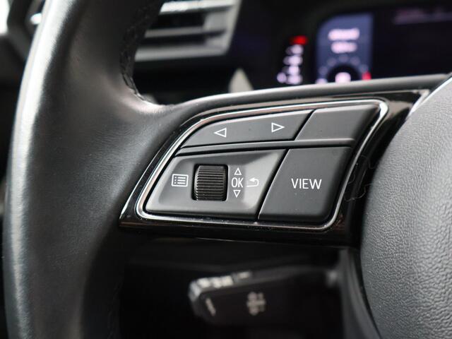 Audi A3 SPORTBACK 30 TFSI Business edition | 110 PK | Automaat | Navigatiesysteem | Climate control | Apple Carplay/Android Auto | LED verlichting |