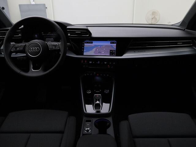 Audi A3 SPORTBACK 40 TFSIe 150kW/204PK Advanced edition · Navigatie · Adaptive Cruise Control · Camera + Parkeersensoren · Garantie tot april 2030 of 100.000km