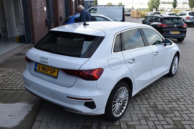Audi A3 SPORTBACK 30 TDI Advanced edition