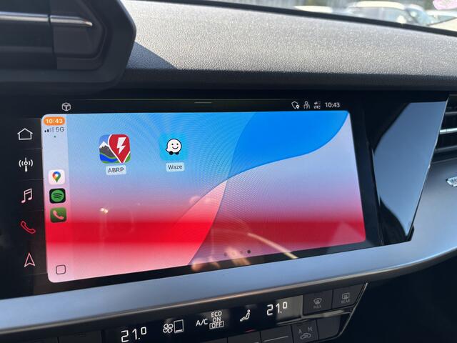 Audi A3 SPORTBACK 35 TFSI Business Edition Full LED / Digi-dash / Carplay