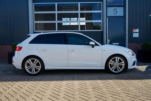 Audi A3 SPORTBACK 1.5 TFSI CoD Sport S Line Edition