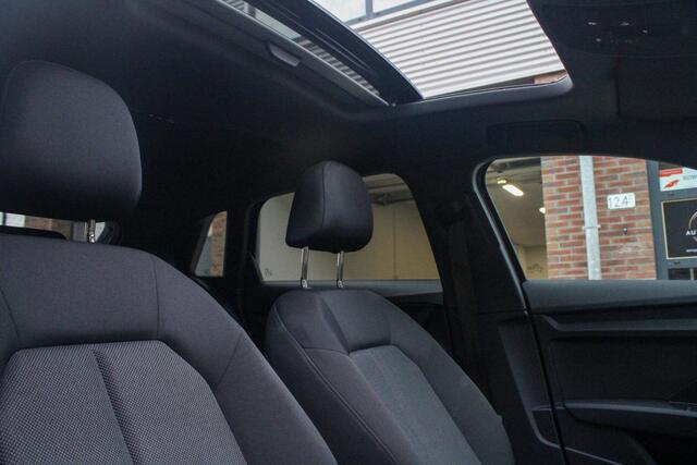 Audi A3 SPORTBACK 40 TFSI e Edition | PANO | Stoelvw| Lane assist