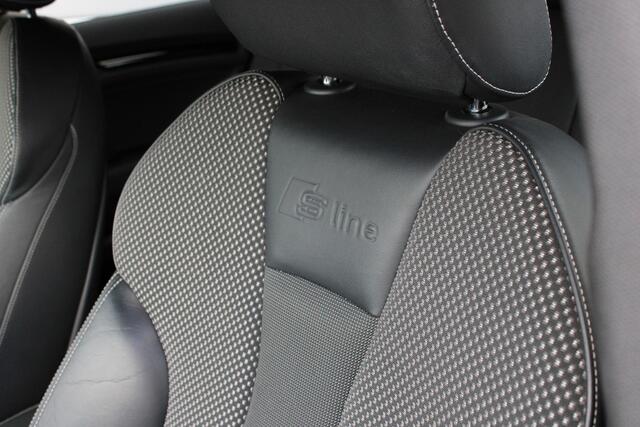 Audi A3 SPORTBACK 1.4 TFSI S-Line 3x S-Line | Keyless | Matrix LED | Cruisecontrol | Navi | Stoelverwarming | Privacyglas | Subwoofer