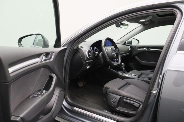 Audi A3 SPORTBACK 1.5 TFSI CoD Design Pro Line Plus 2018 S-Line | Panoramadak | Stoelverwarming | Bluetooth | Climate control | LED Xenon | Keyless | Lichtmetaal