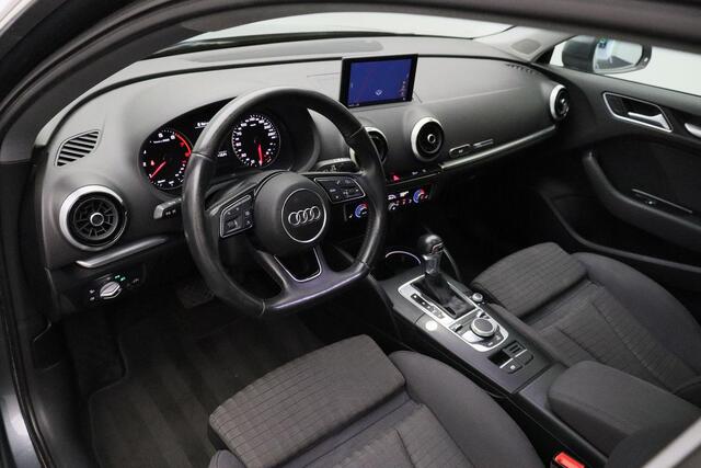 Audi A3 SPORTBACK 1.5 TFSI CoD Design Pro Line Plus 2018 S-Line | Panoramadak | Stoelverwarming | Bluetooth | Climate control | LED Xenon | Keyless | Lichtmetaal
